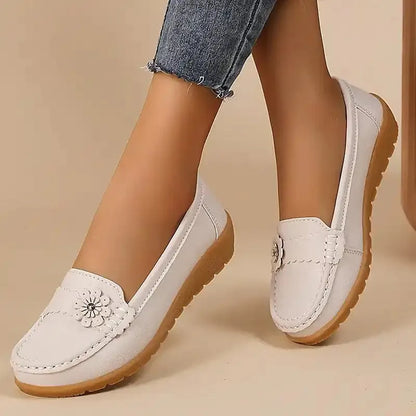 Women's soft sole comfortable leather shoes