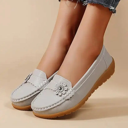 Women's soft sole comfortable leather shoes